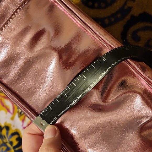 NWT Urban Outfitters Nunoo Vegan Faux Leather Metallic Shoulder Mini Bag - Picture 9 of 12